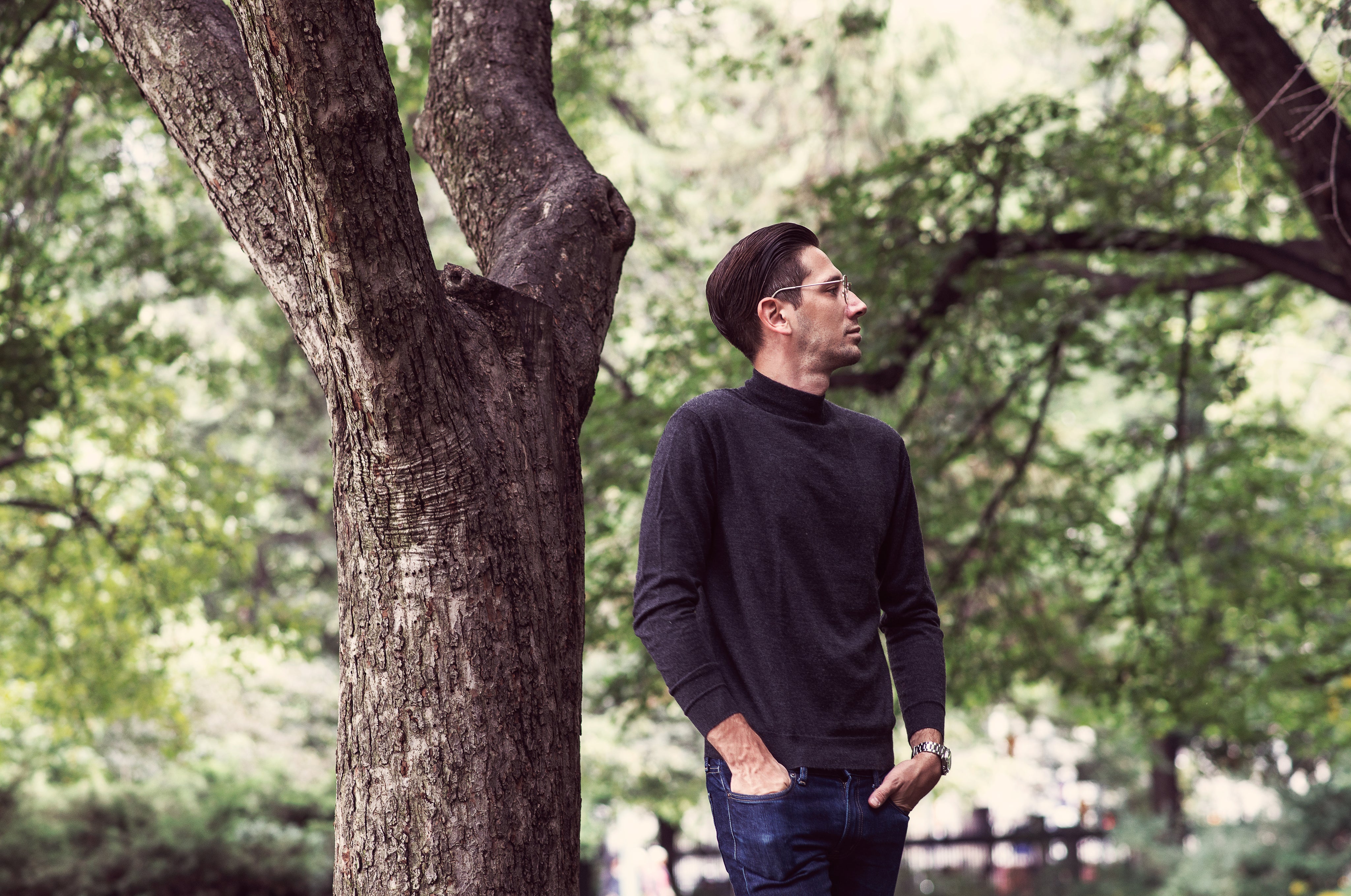 <em>Alex G.</em>